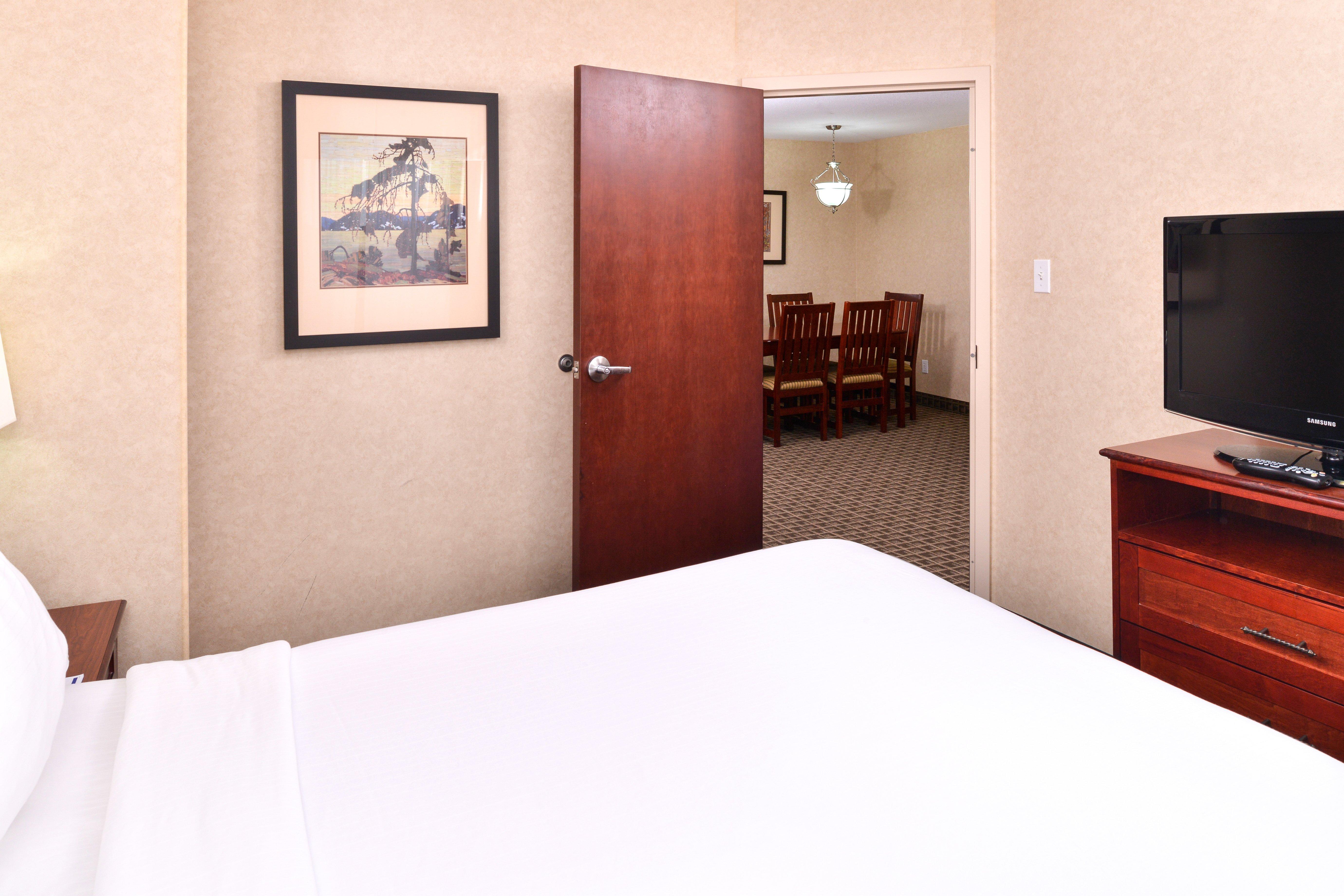 Holiday Inn Express Edmonton North By Ihg Exteriör bild
