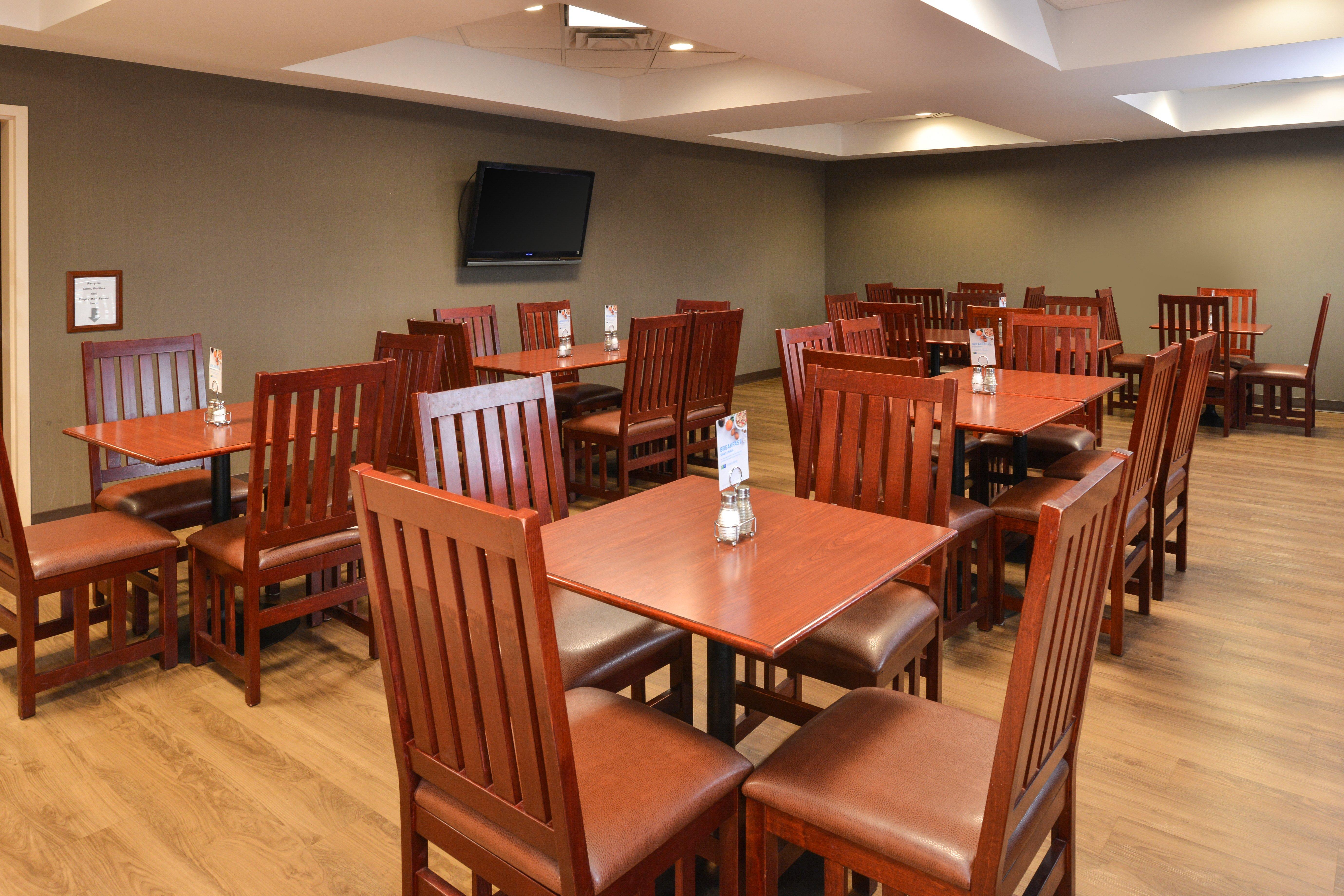 Holiday Inn Express Edmonton North By Ihg Exteriör bild