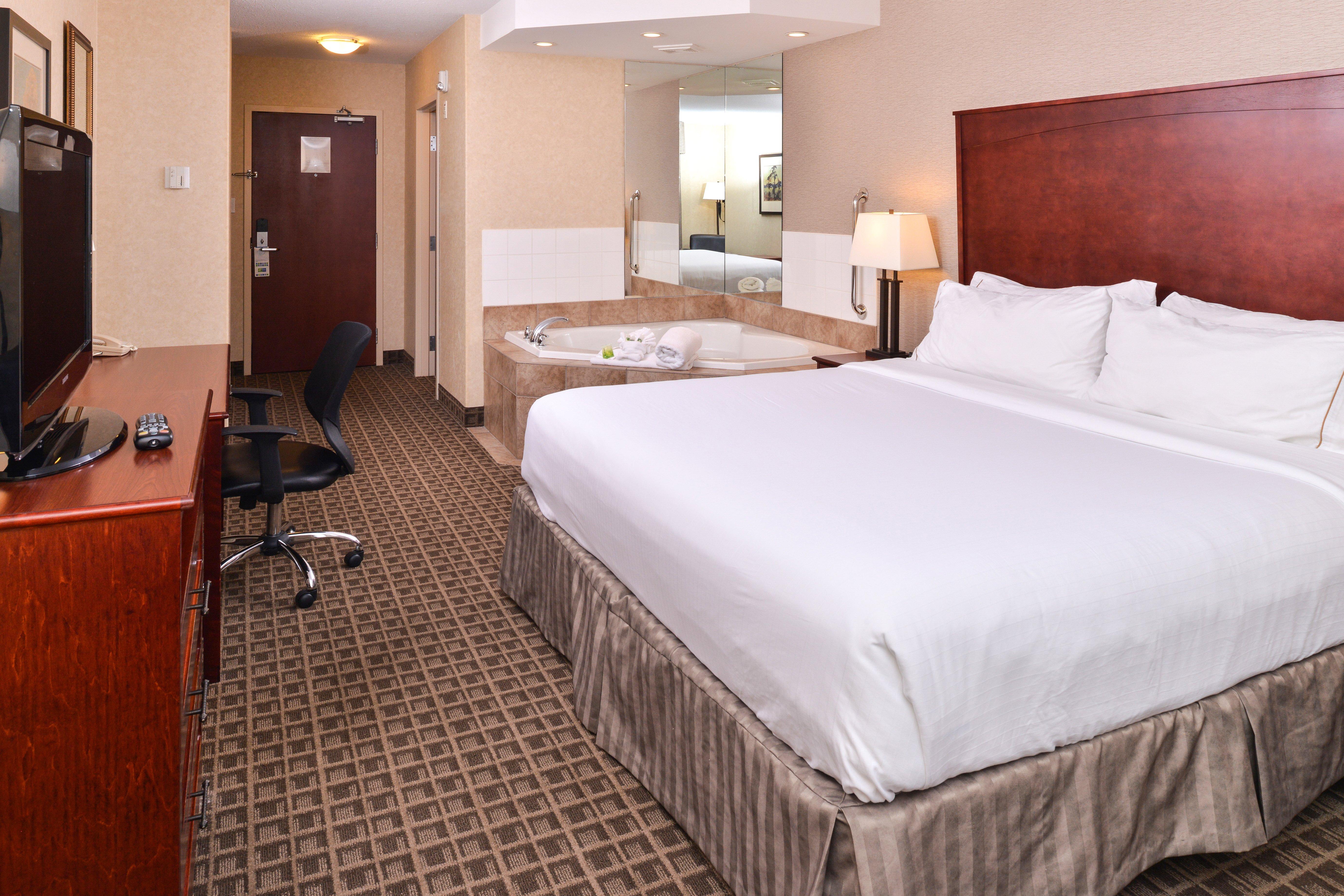 Holiday Inn Express Edmonton North By Ihg Exteriör bild