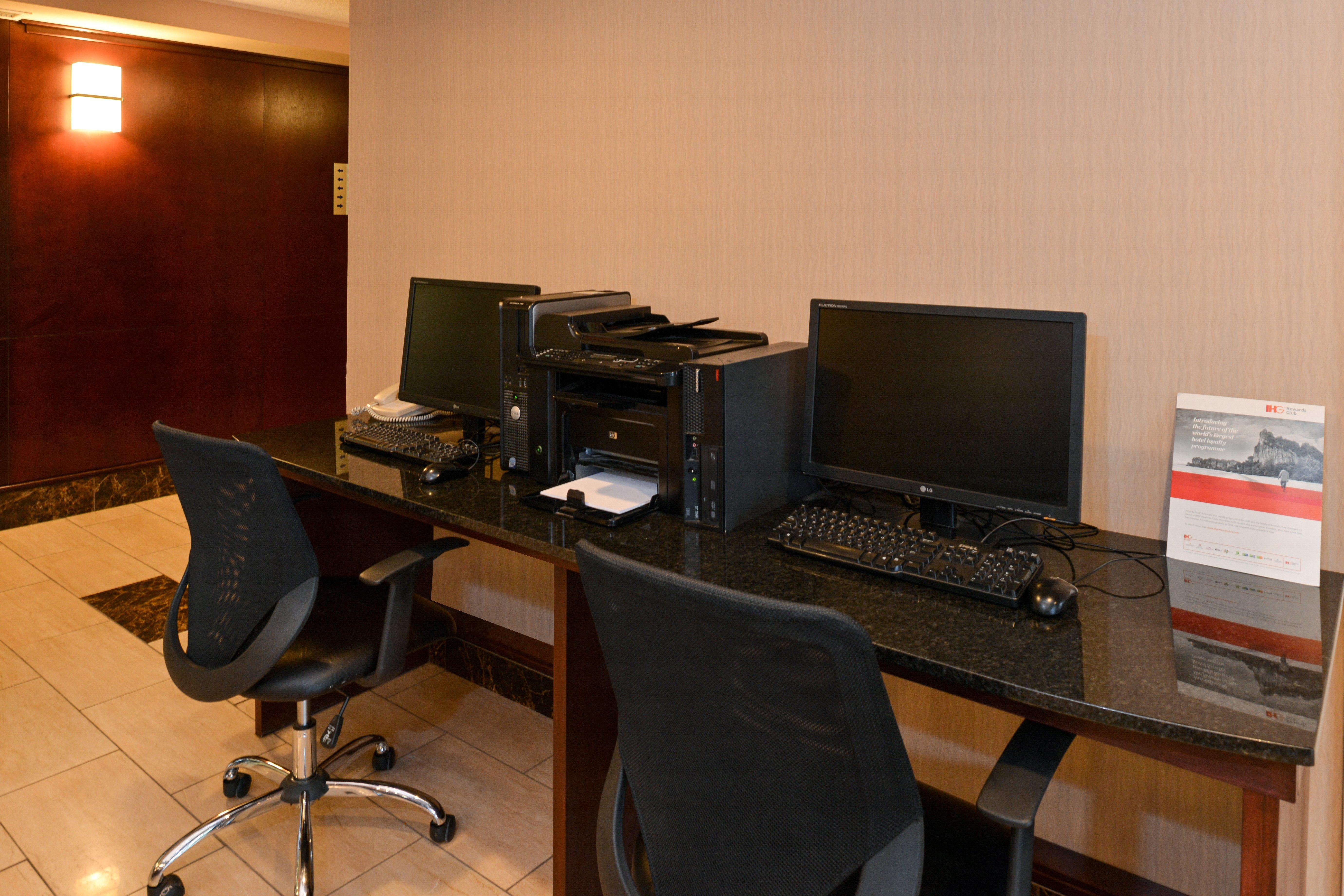 Holiday Inn Express Edmonton North By Ihg Exteriör bild